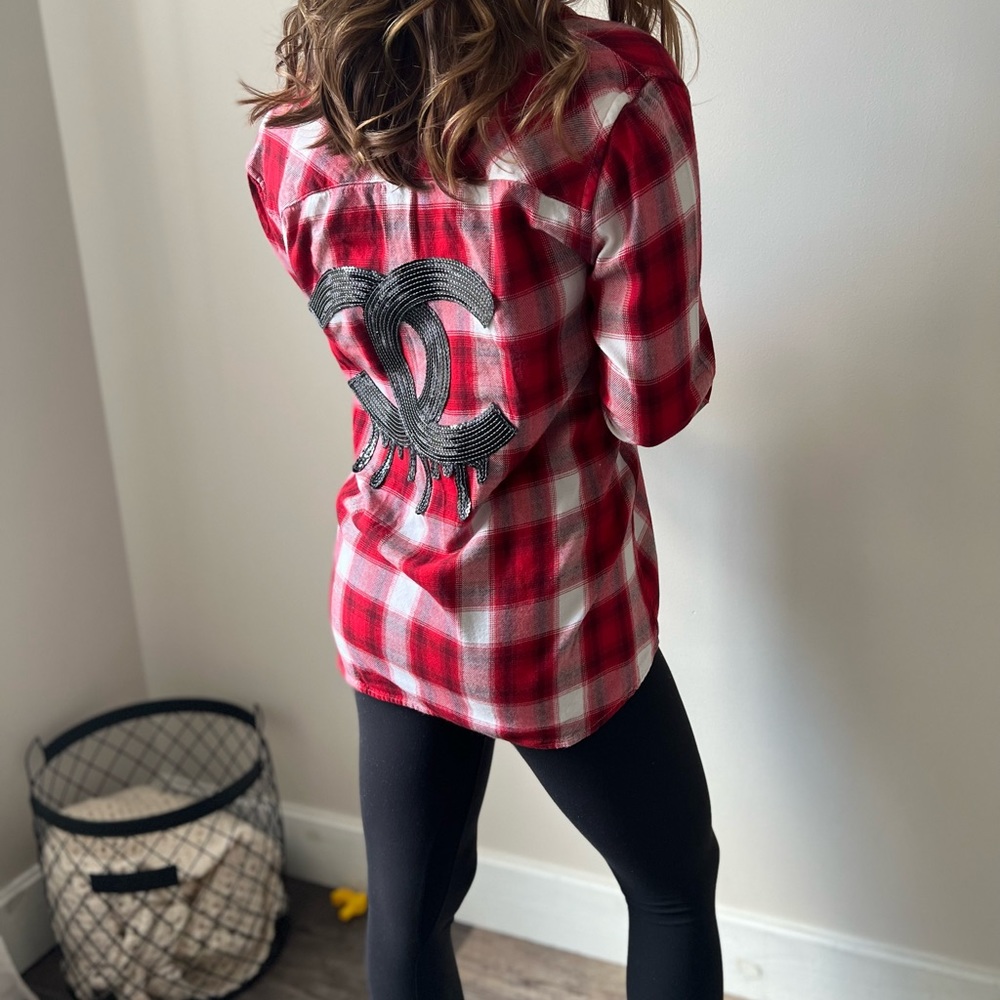 Sequin Flannel Size Small - image 4